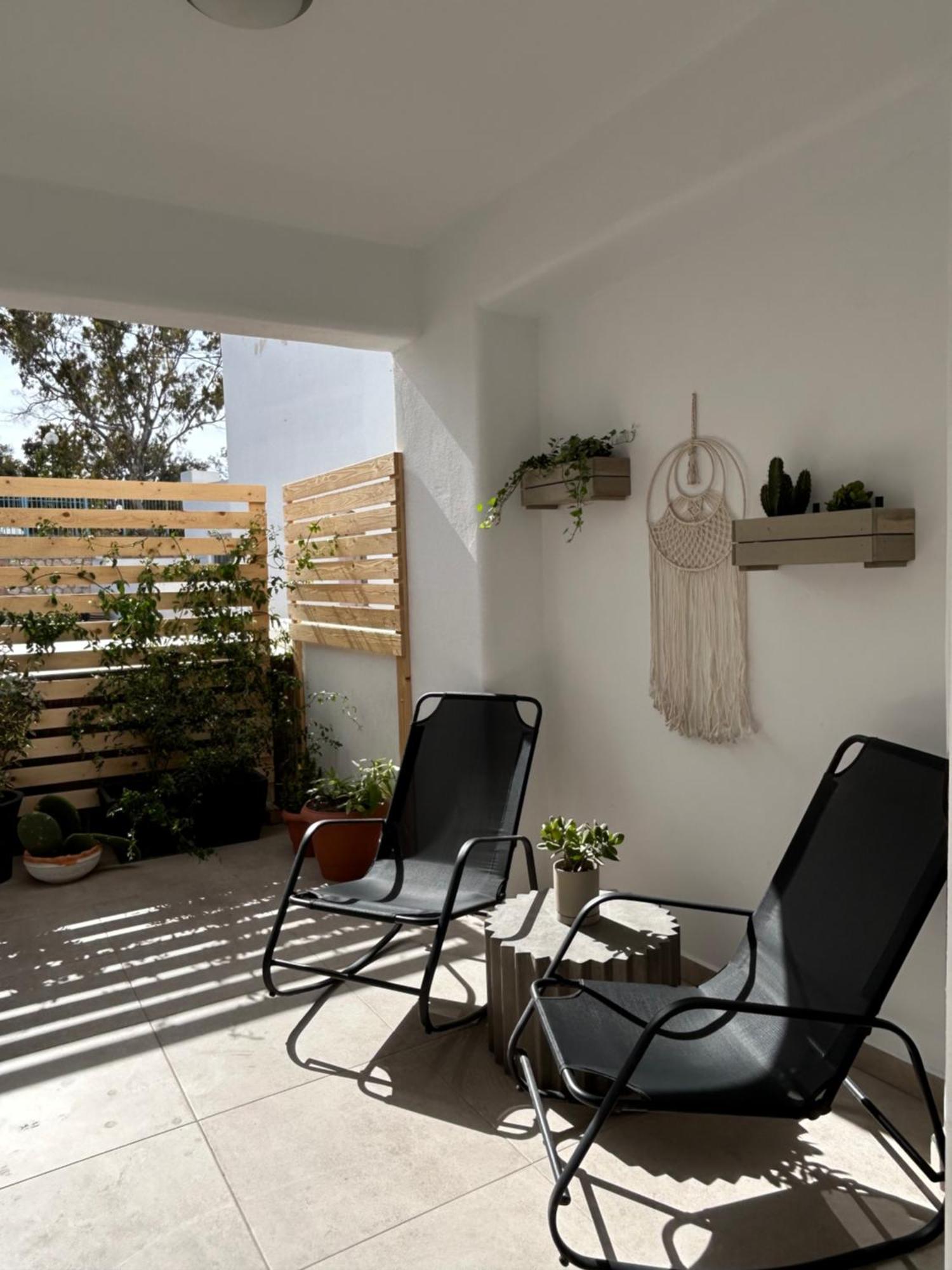 Apartment To Spitaki Sas, In Santorini! *