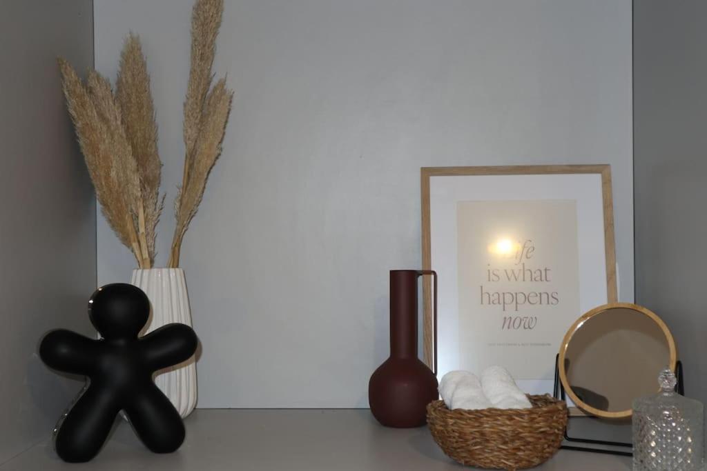 Appartement To Spitaki Sas, In Santorini!