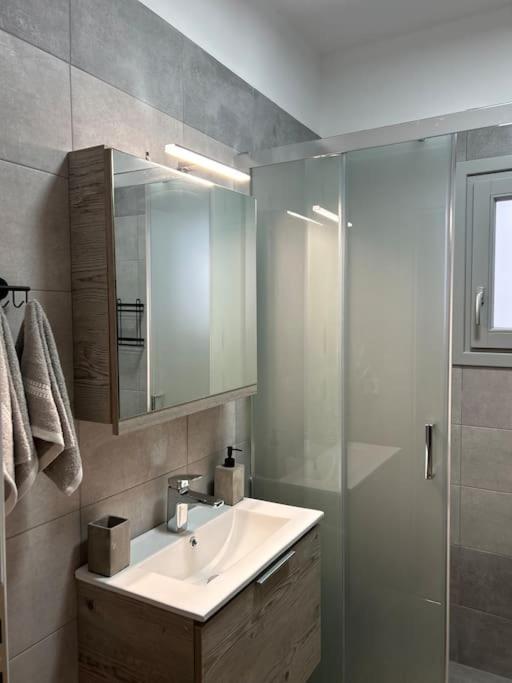 Apartment To Spitaki Sas, In Santorini!